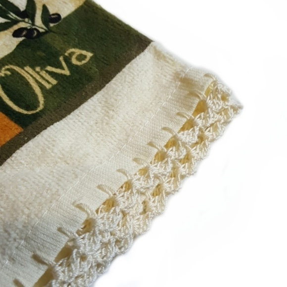 Handmade Crocheted Top Dish Towel Kitchen Set of 3 - Picture 4 of 8